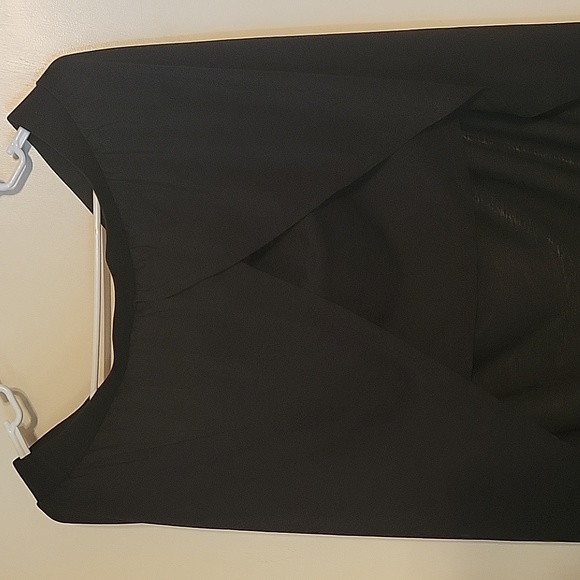 Short skirt w/ sheer long skirt - Picture 2 of 2